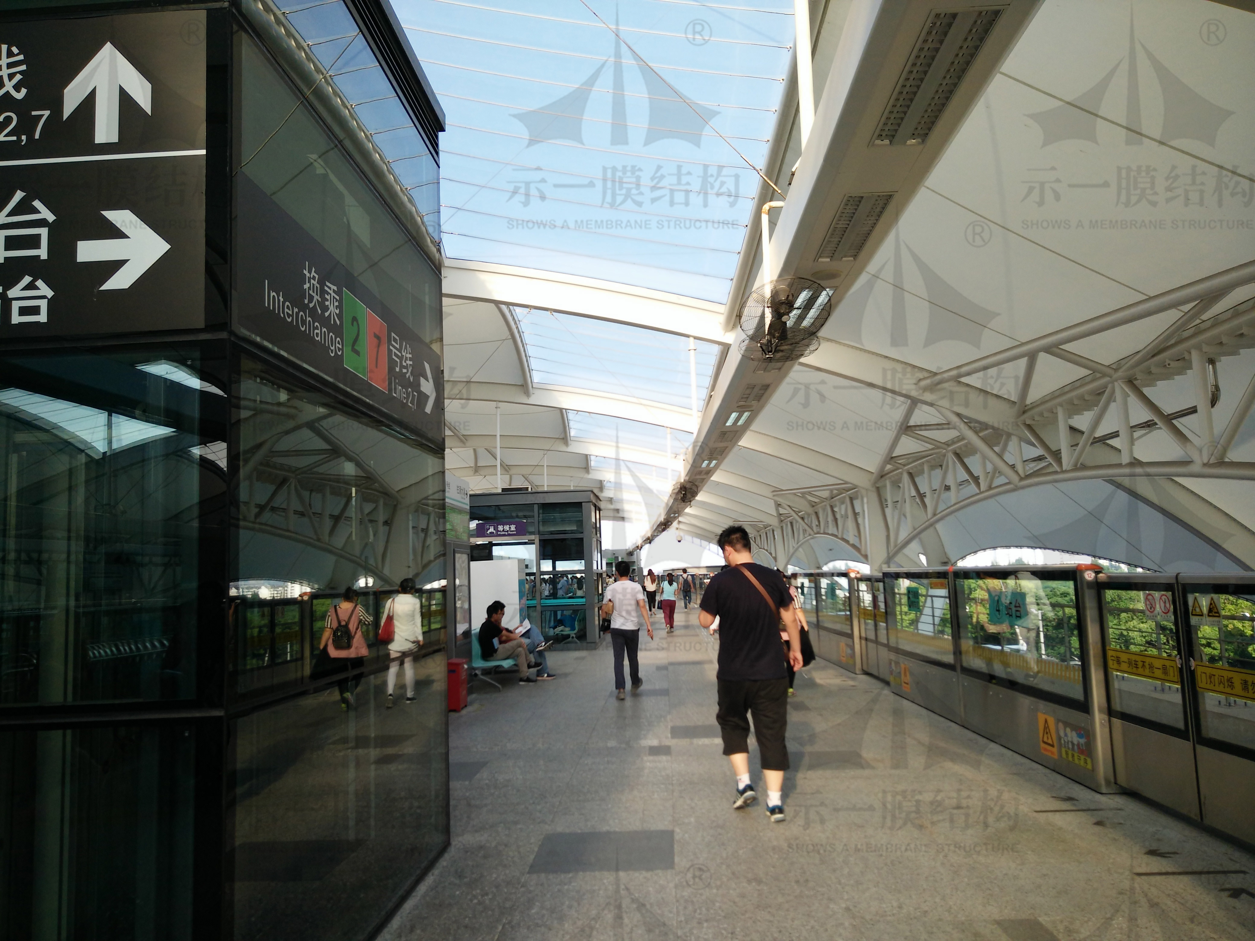上海龙阳路地铁站 - 交通枢纽 - 吉祥集团|CCJX|官网-吉祥铝塑板，铝单板，铝波纹芯复合板，中国吉祥，上海吉祥