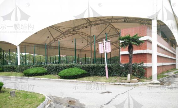 上海南桥中学网球场膜结构雨棚